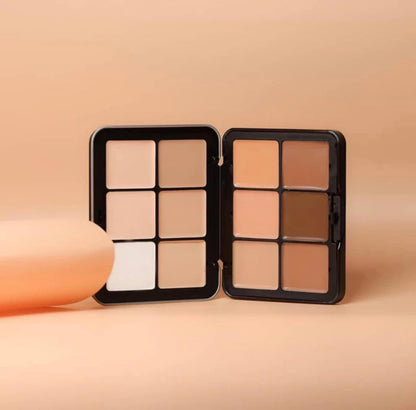 Carla Secret Full Face Concealer And Contour Palette